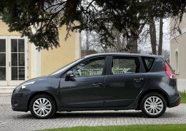 Renault Scenic cena 21900 przebieg: 220000, rok produkcji 2011 z Ćmielów małe 497
